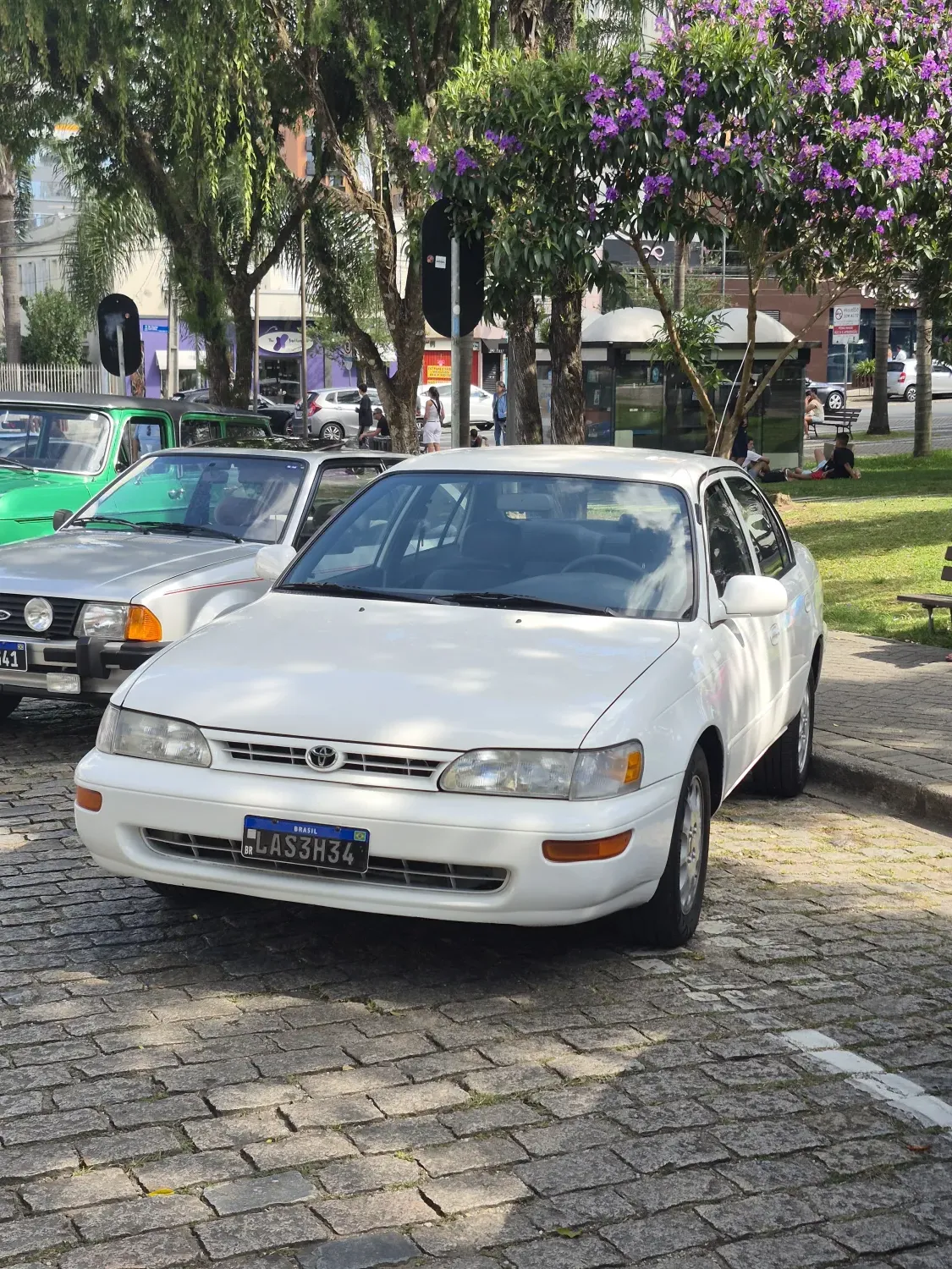 Corolla - Foto #2 do anúncio à venda de Carro clássico