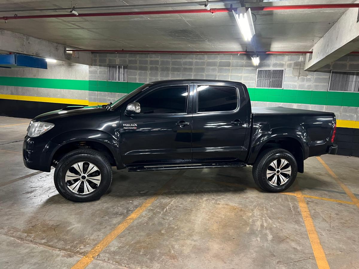 Hilux - Foto #7 do anúncio à venda de Carro clássico