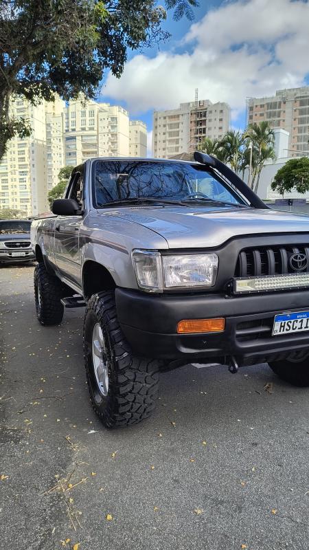 Hilux - Foto #7 do anúncio à venda de Carro clássico