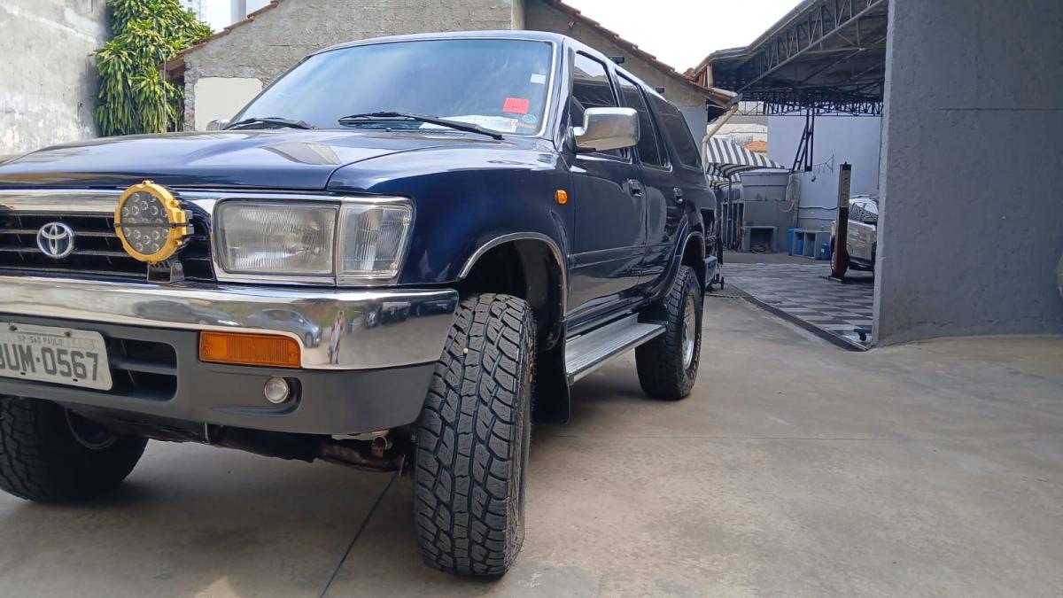 Hilux SW4 - Foto #14 do anúncio à venda de Carro clássico