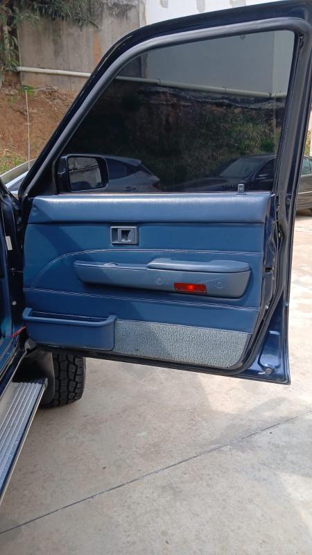 Hilux SW4 - Foto #16 do anúncio à venda de Carro clássico