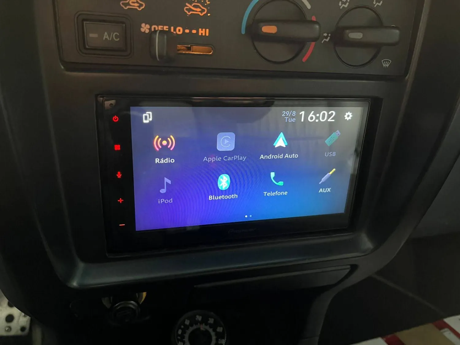 Hilux SW4 - Foto #6 do anúncio à venda de Carro clássico