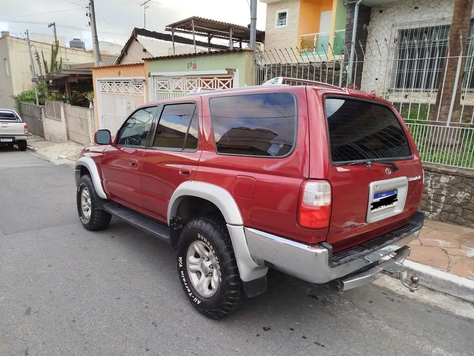 Hilux SW4 - Foto #5 do anúncio à venda de Carro clássico
