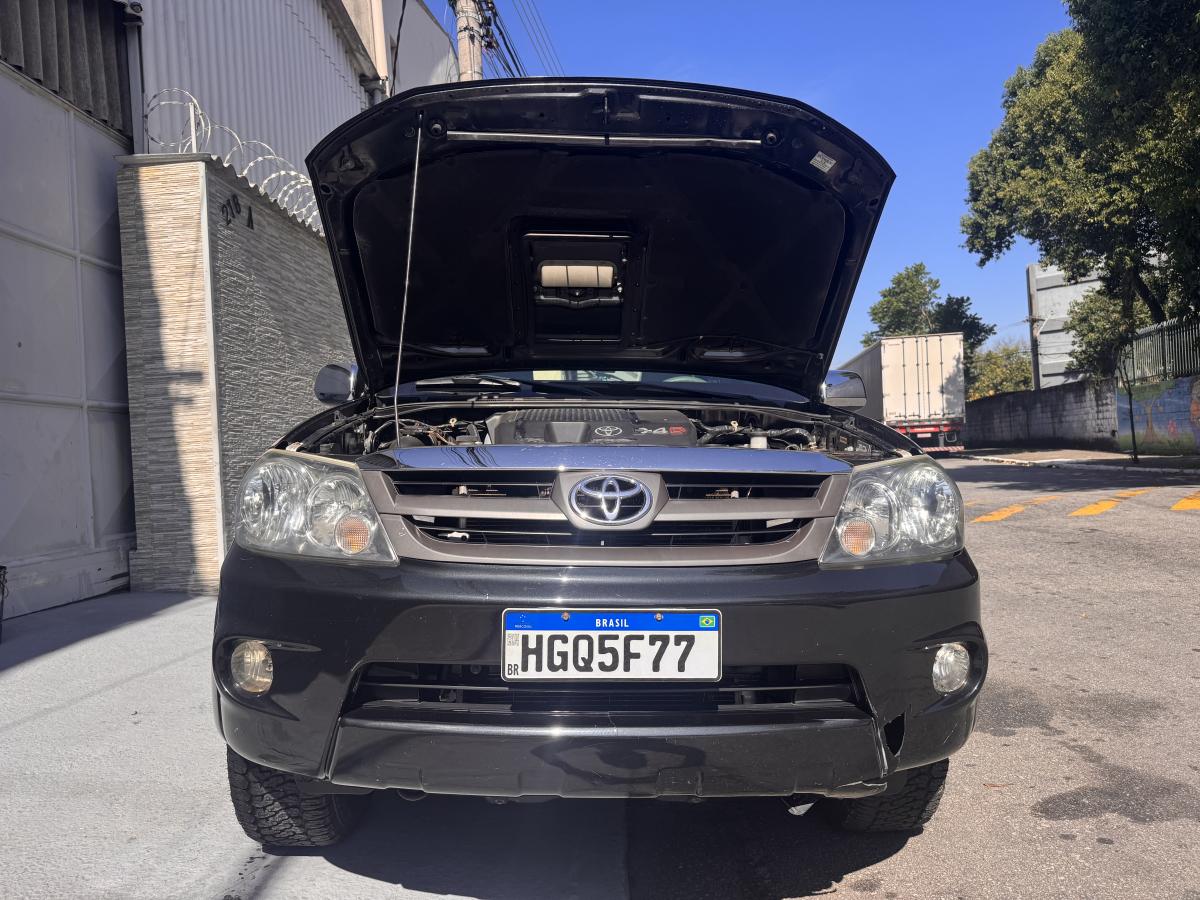 Hilux SW4 - Foto #7 do anúncio à venda de Carro clássico