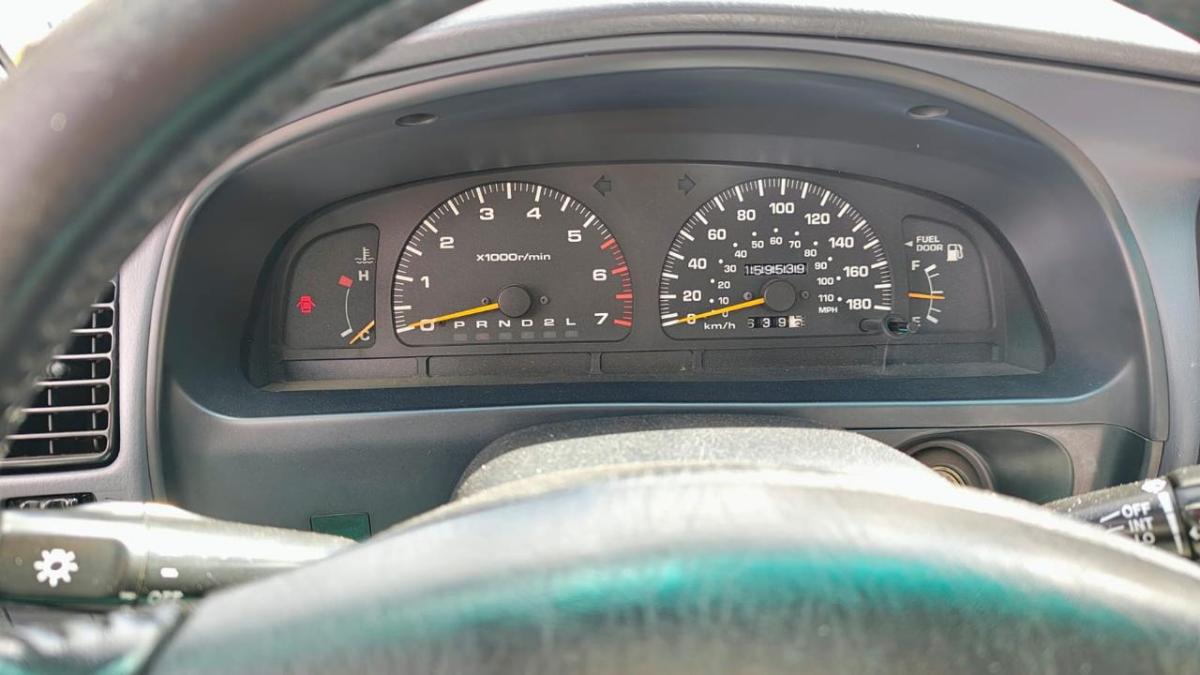 Hilux SW4 - Foto #5 do anúncio à venda de Carro clássico