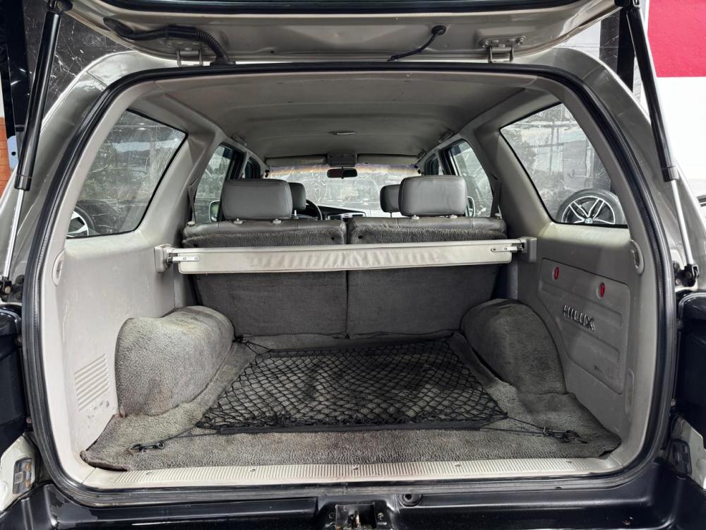 Hilux SW4 - Foto #3 do anúncio à venda de Carro clássico