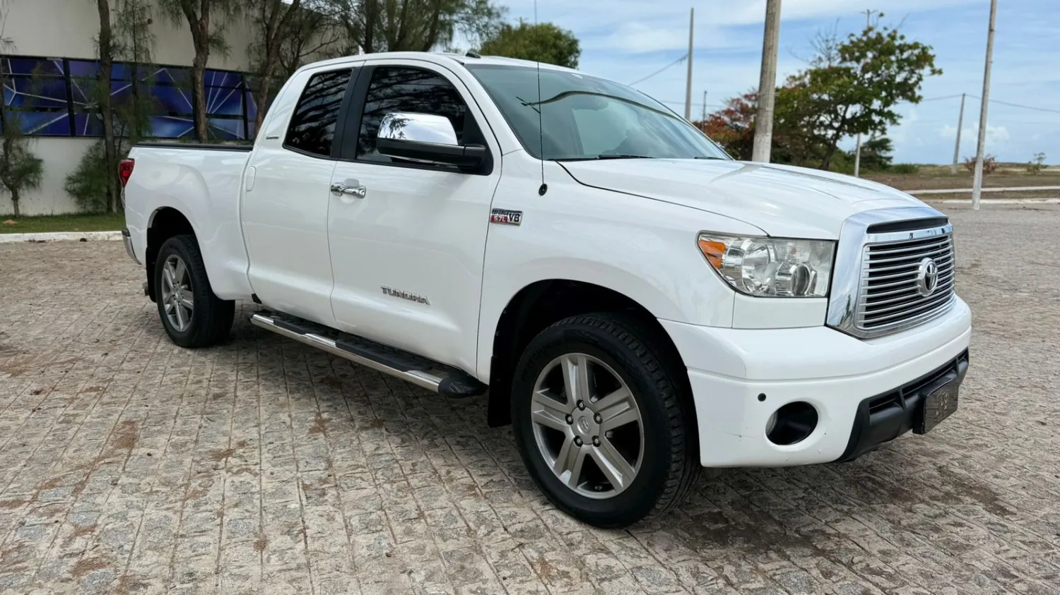 Tundra - Foto #3 do anúncio à venda de Carro clássico