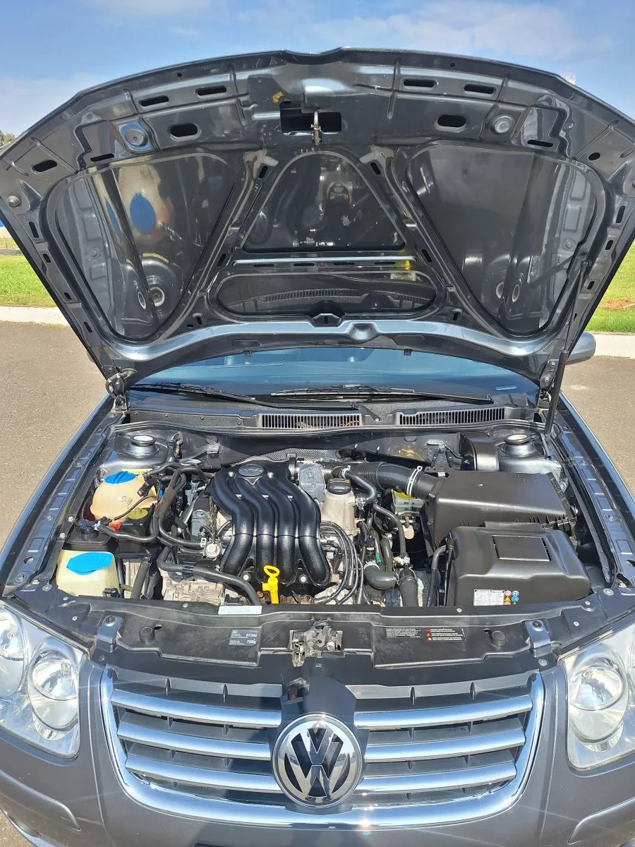 avv-volkswagen-bora-2-0-automatico-venda-pjjd9wc-imagem-020