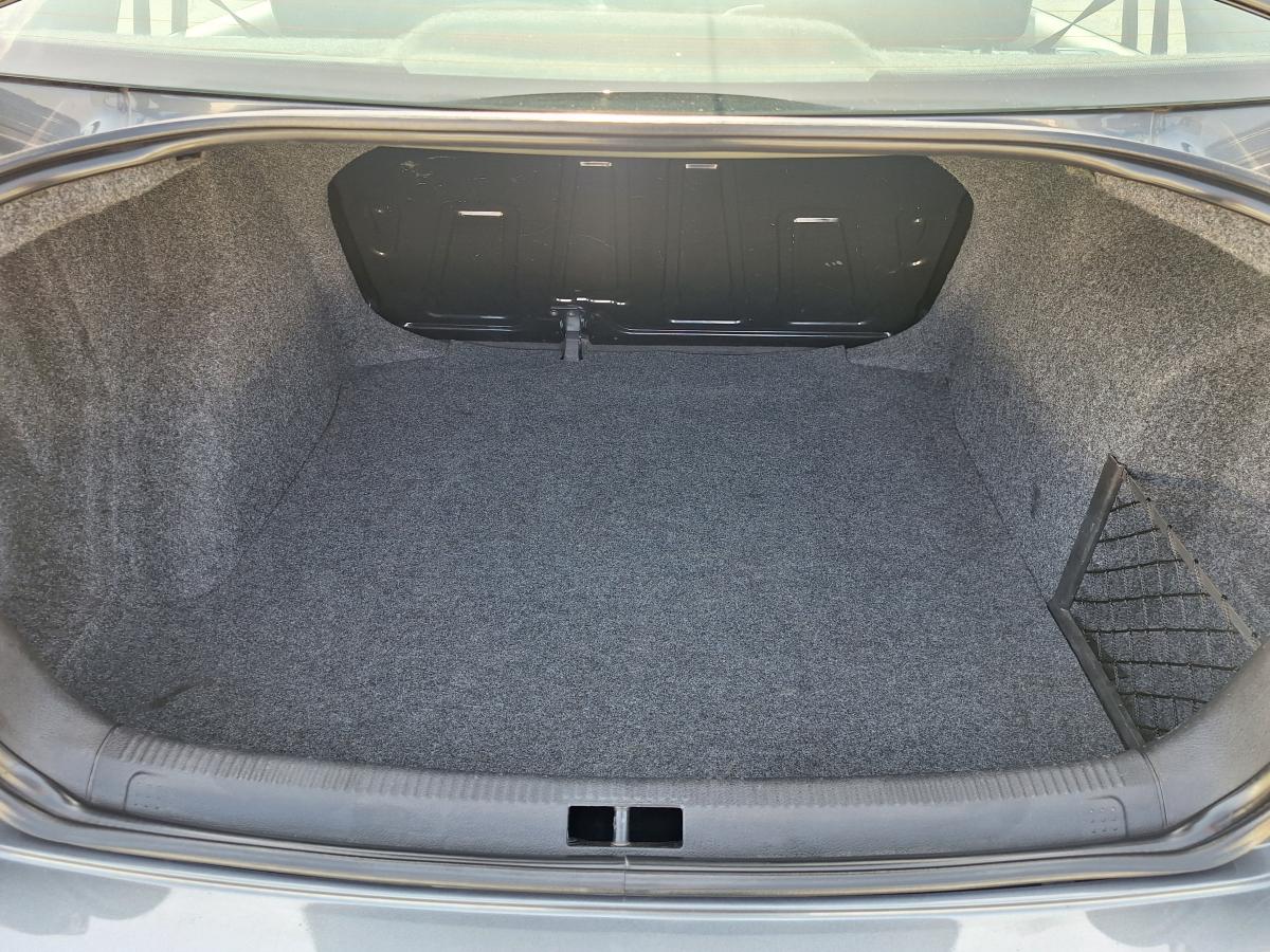 avv-volkswagen-bora-2-0-automatico-venda-pjjd9wc-imagem-025