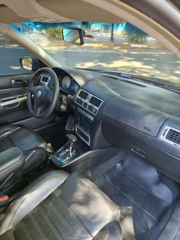 Bora - Foto #18 do anúncio à venda de Carro clássico