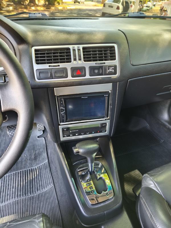 Bora - Foto #22 do anúncio à venda de Carro clássico