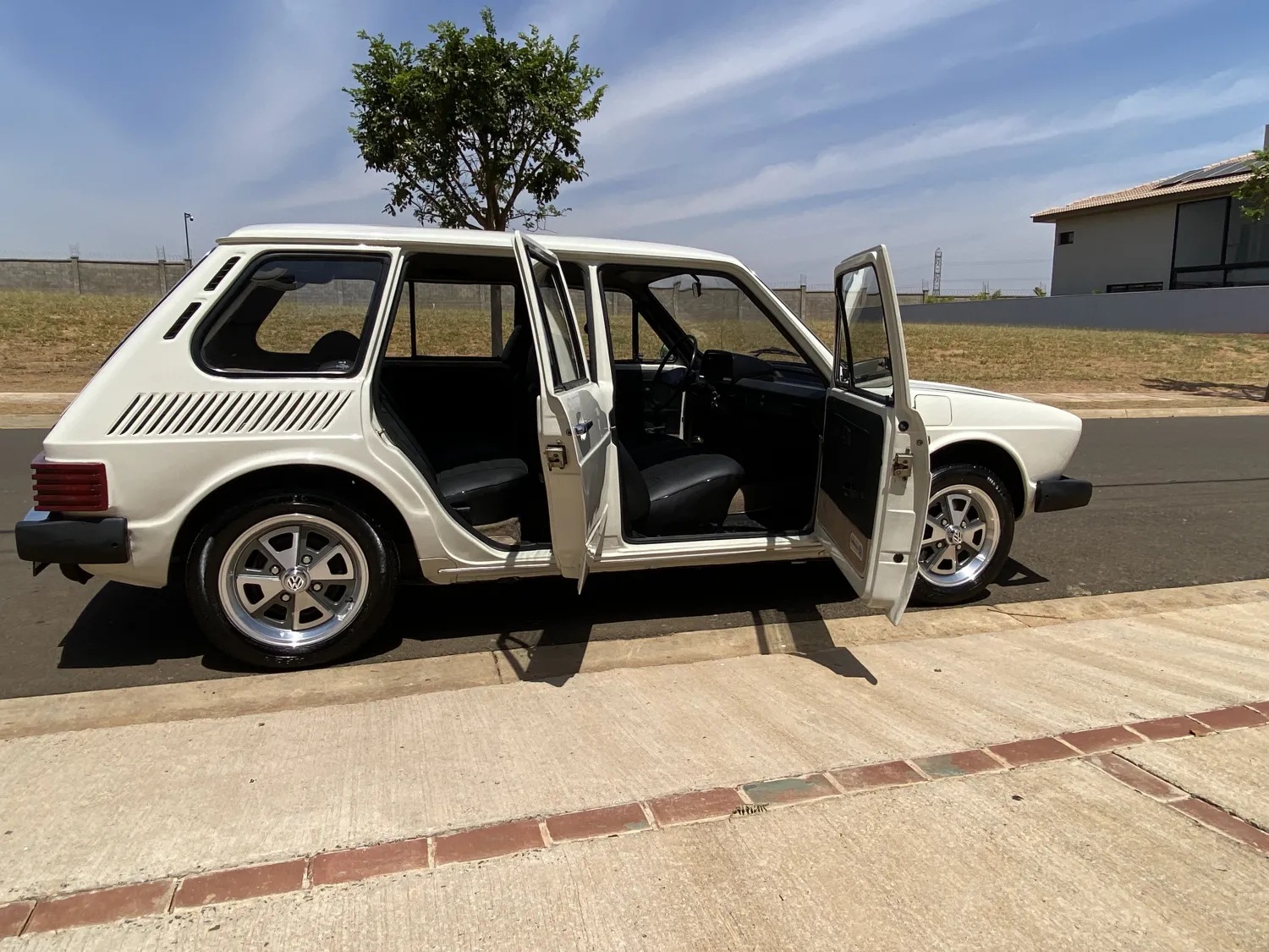 Brasília - Foto #8 do anúncio à venda de Carro clássico