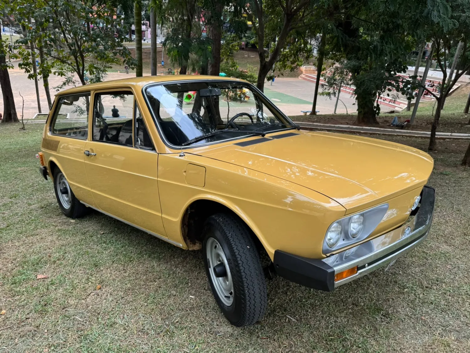 Brasília - Foto #3 do anúncio à venda de Carro clássico