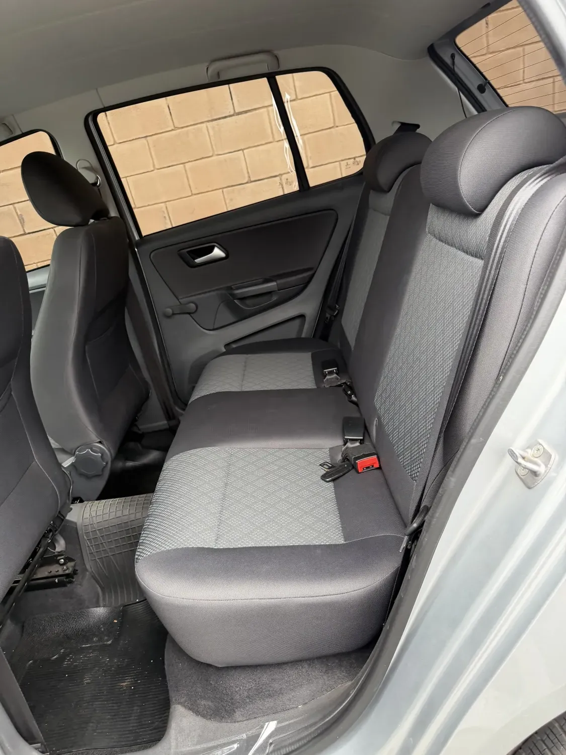 avv-volkswagen-fox-venda-a5ea62a-imagem-009