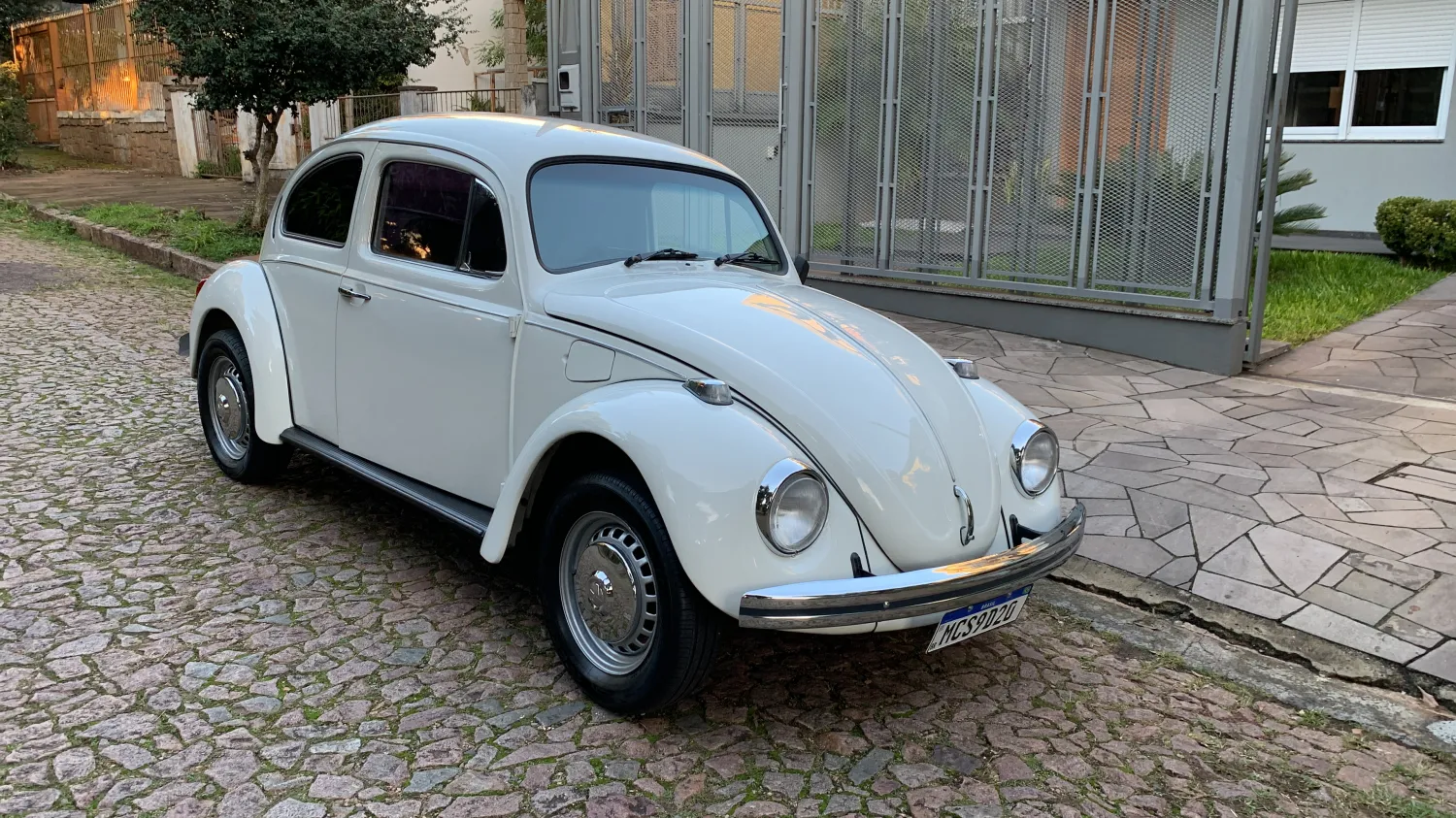 avv-volkswagen-fusca-1300l-venda-lsa16ae-imagem-005