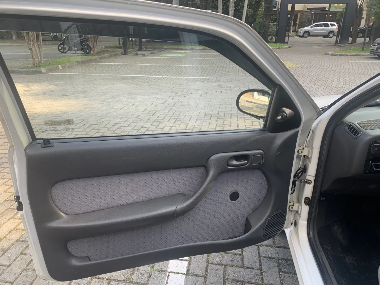 Gol - Foto #14 do anúncio à venda de Carro clássico