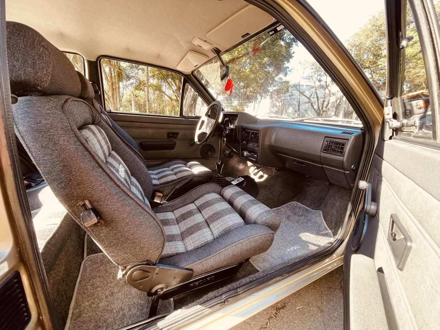 avv-volkswagen-gol-venda-61bae22-imagem-002