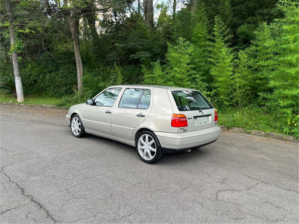 Golf - Foto #3 do anúncio à venda de Carro clássico