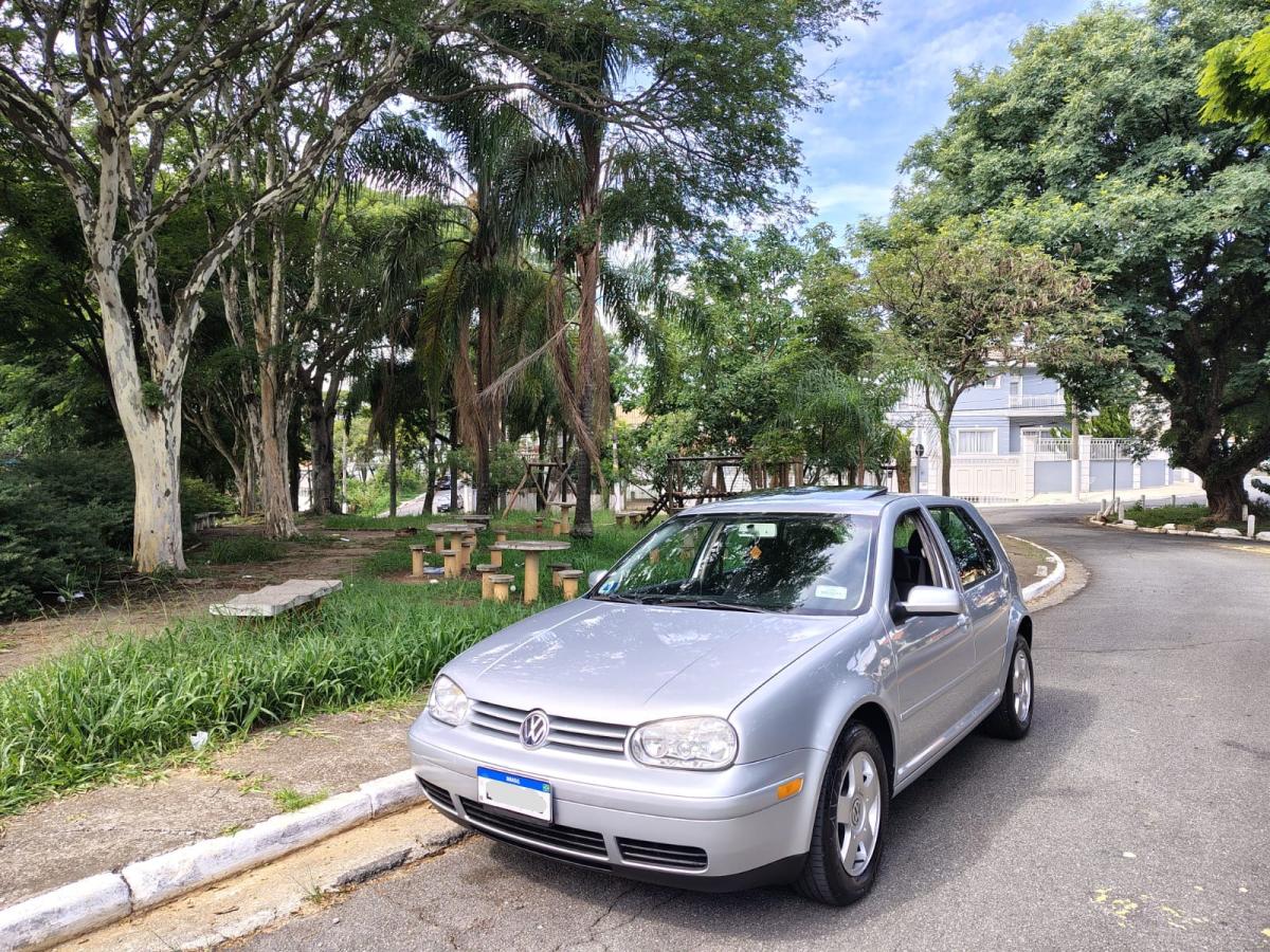 Golf - Foto #2 do anúncio à venda de Carro clássico