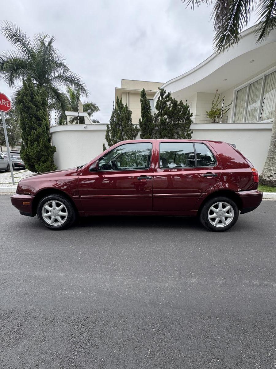 Golf - Foto #2 do anúncio à venda de Carro clássico