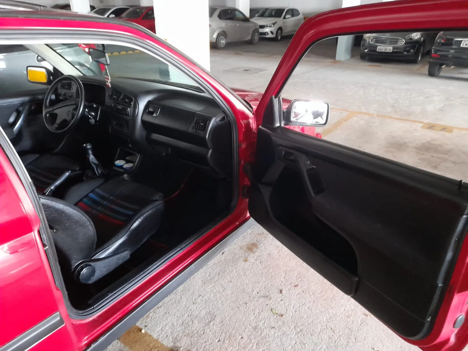 avv-volkswagen-golf-gti-venda-g5oaztr-imagem-022