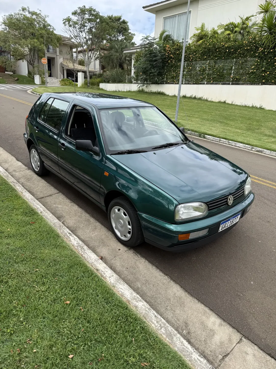 avv-volkswagen-golf-venda-3ece930-imagem-013