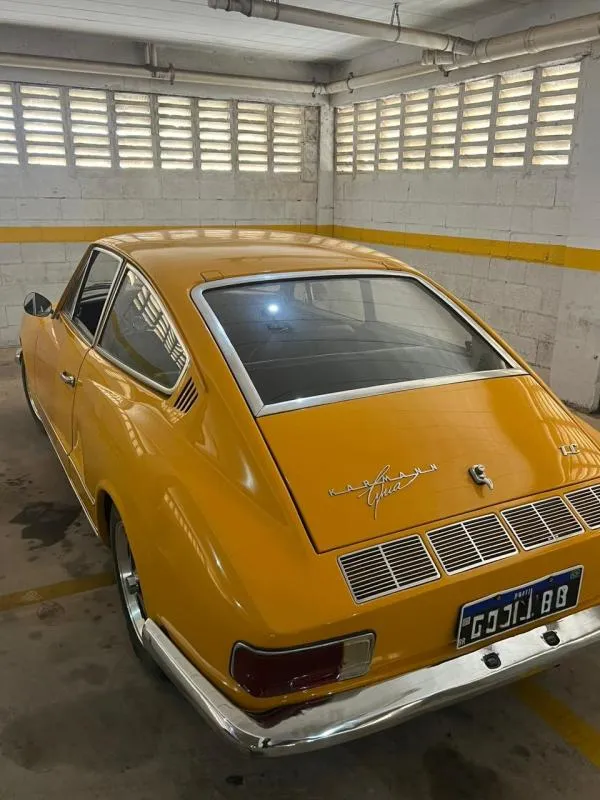 Karmann Ghia - Foto #3 do anúncio à venda de Carro clássico