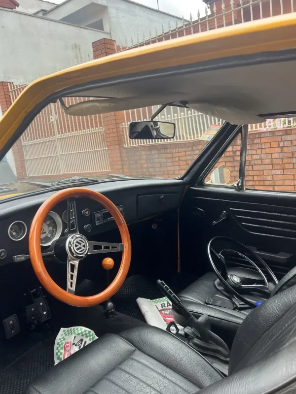 Karmann Ghia - Foto #5 do anúncio à venda de Carro clássico