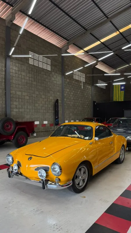Karmann Ghia - Foto #2 do anúncio à venda de Carro clássico