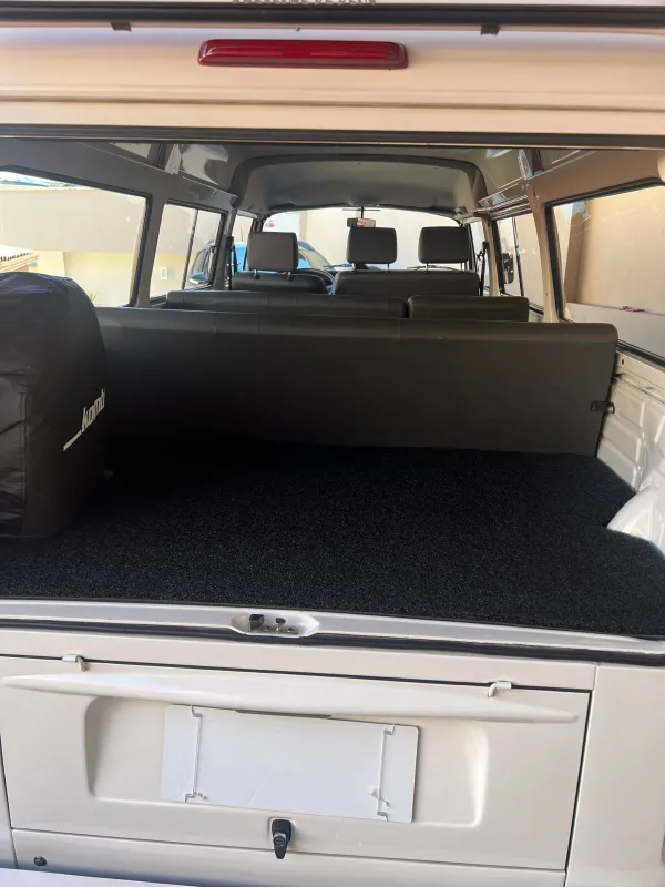 Kombi - Foto #16 do anúncio à venda de Carro clássico