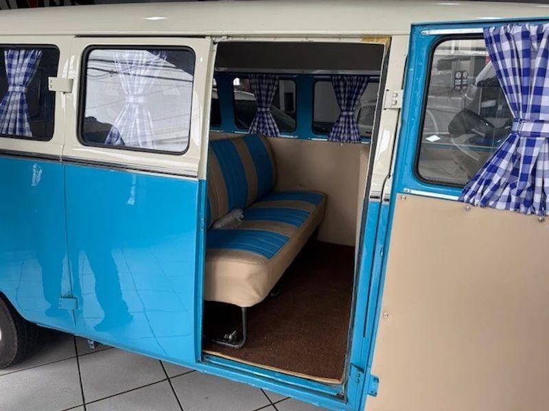 Kombi - Foto #10 do anúncio à venda de Carro clássico