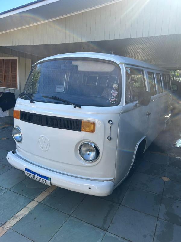 Kombi - Foto #11 do anúncio à venda de Carro clássico