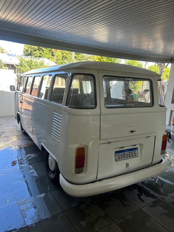 Kombi - Foto #13 do anúncio à venda de Carro clássico