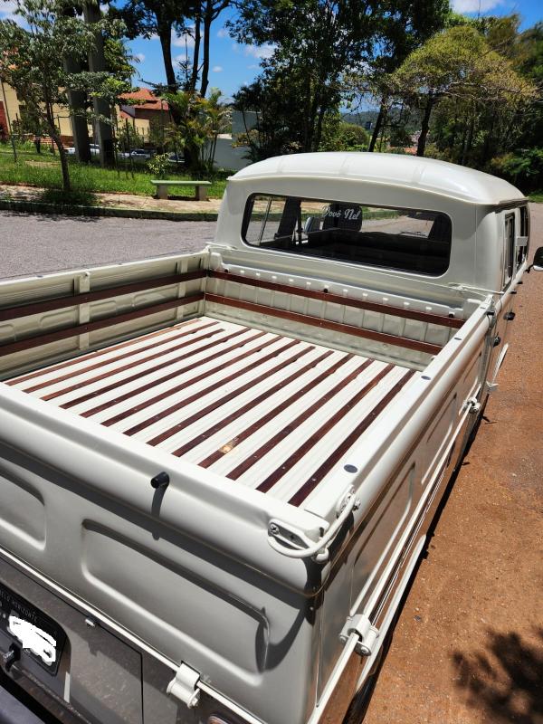 Kombi - Foto #9 do anúncio à venda de Carro clássico