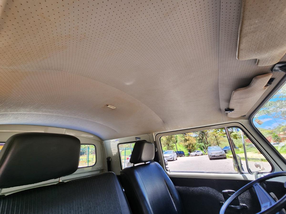 Kombi - Foto #13 do anúncio à venda de Carro clássico