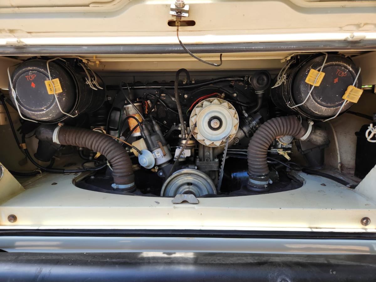 Kombi - Foto #14 do anúncio à venda de Carro clássico