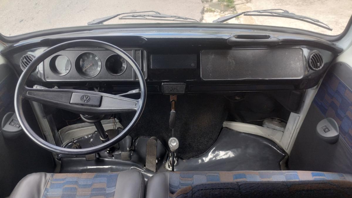 Kombi - Foto #5 do anúncio à venda de Carro clássico