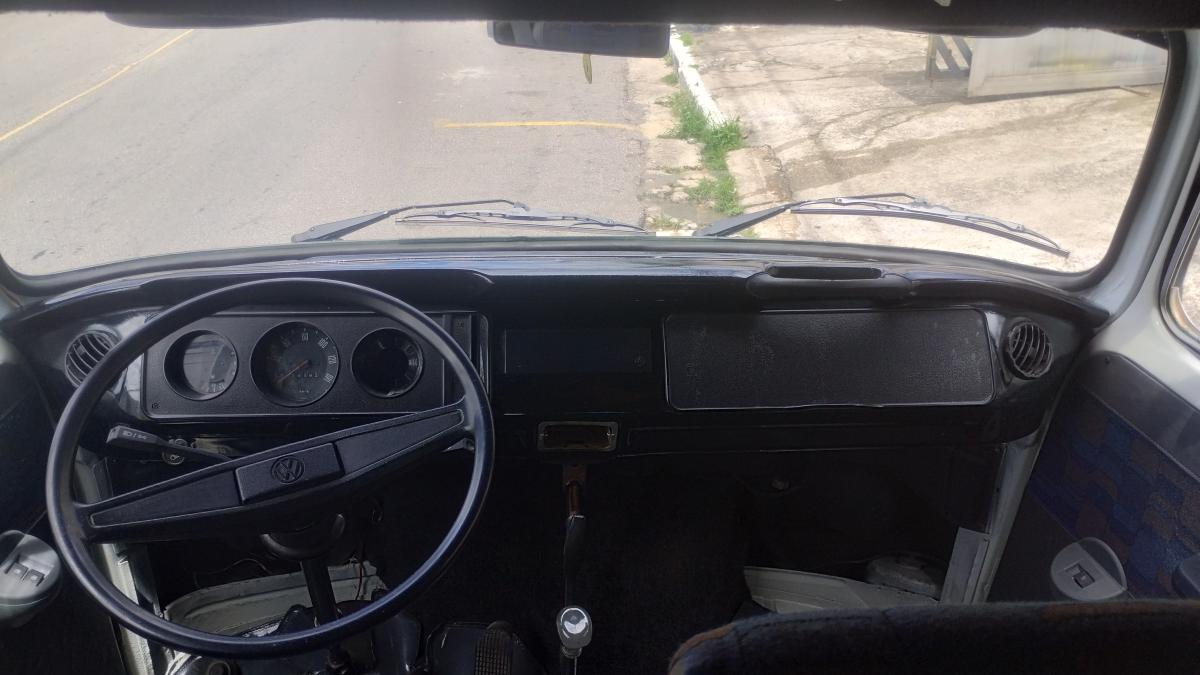 Kombi - Foto #11 do anúncio à venda de Carro clássico
