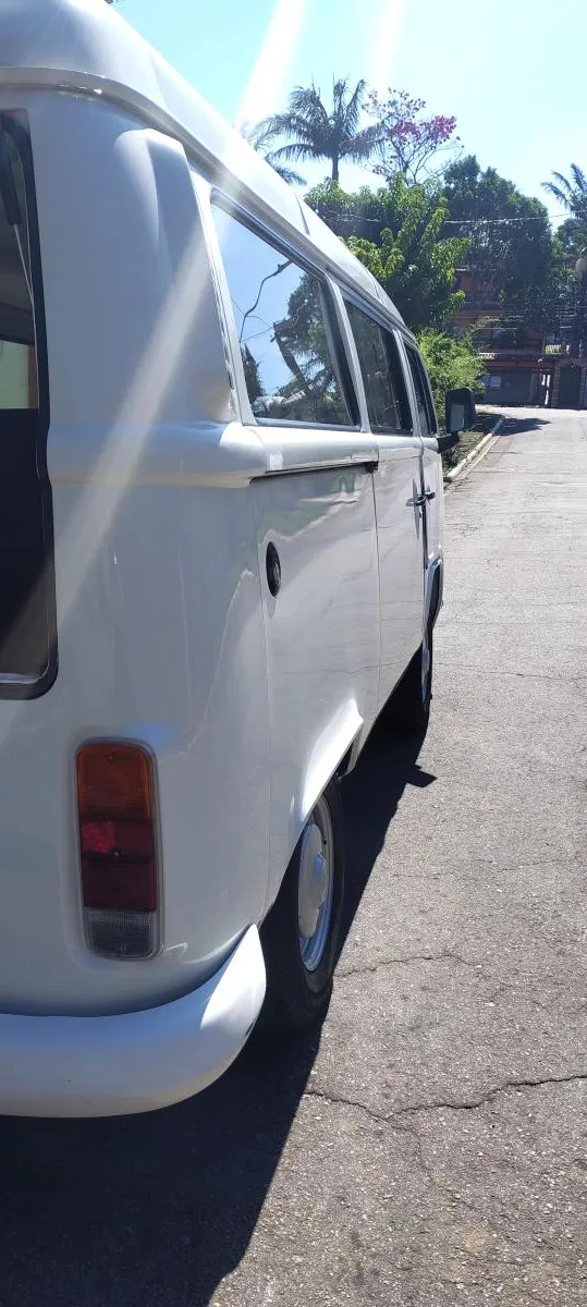 Kombi - Foto #16 do anúncio à venda de Carro clássico