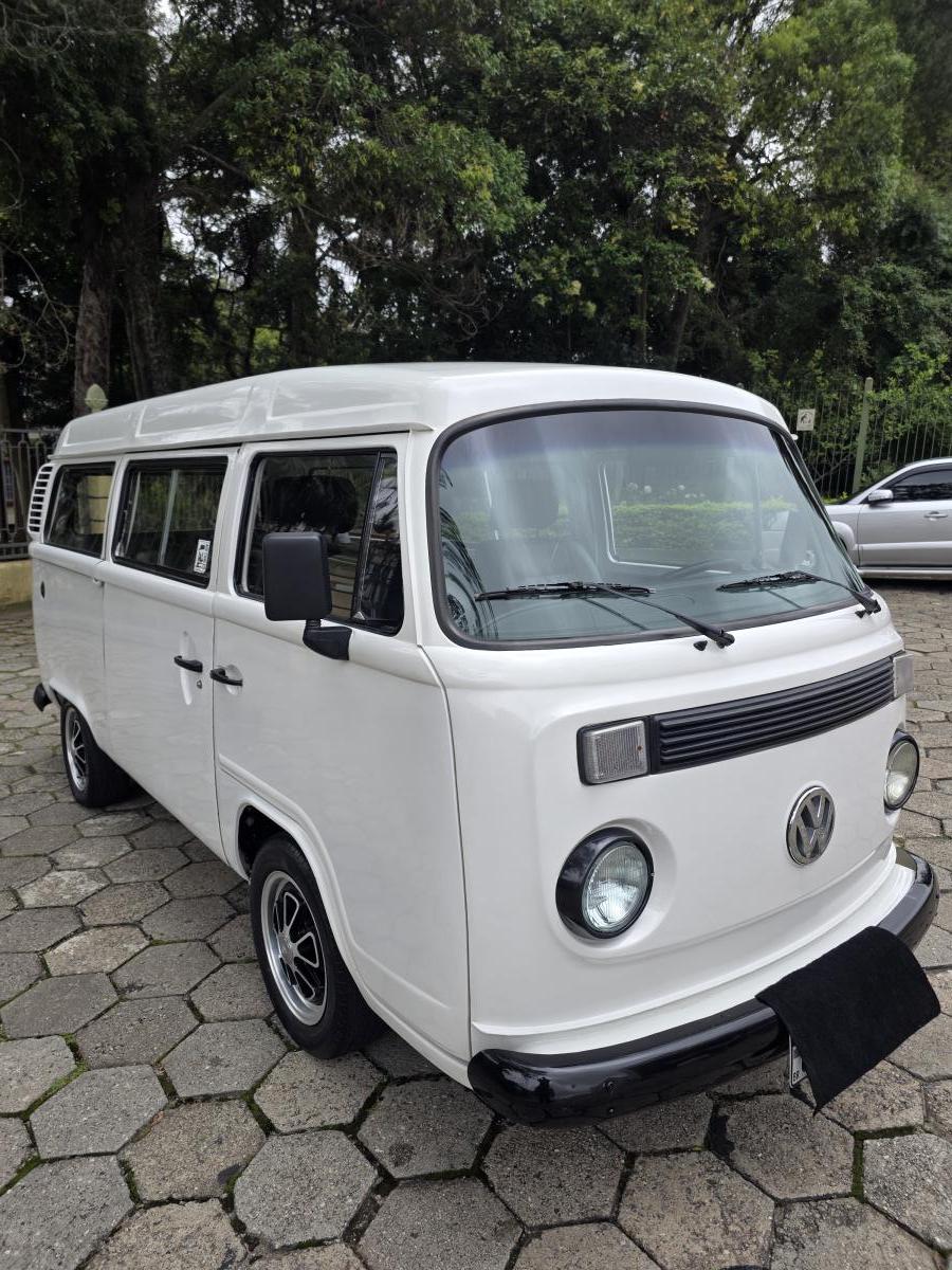 Kombi - Foto #20 do anúncio à venda de Carro clássico