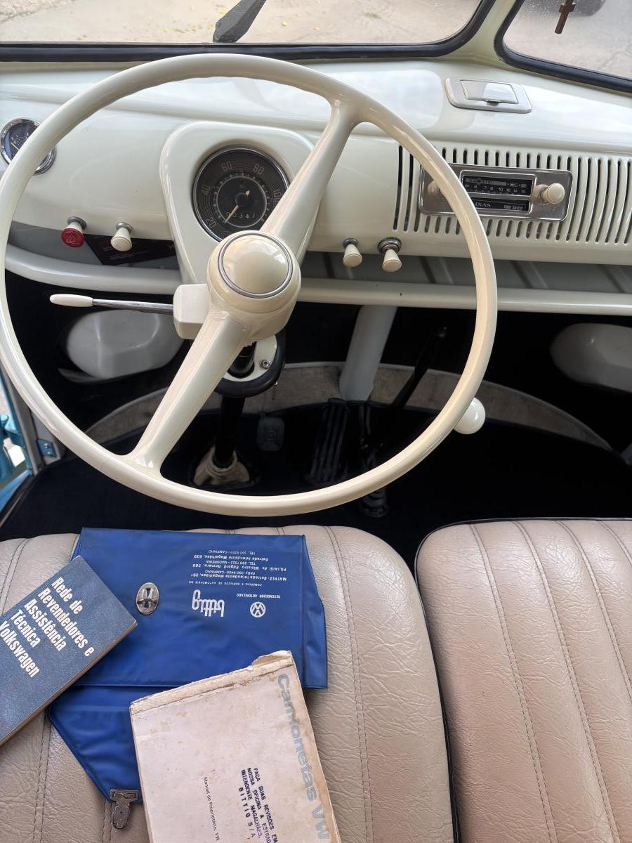 Kombi - Foto #11 do anúncio à venda de Carro clássico