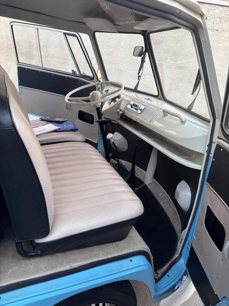 Kombi - Foto #14 do anúncio à venda de Carro clássico