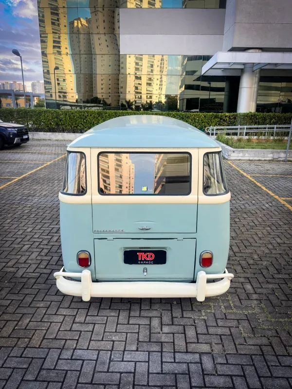 Kombi - Foto #12 do anúncio à venda de Carro clássico