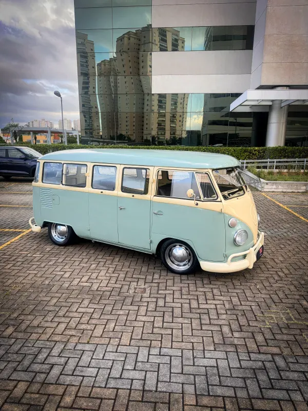 Kombi - Foto #15 do anúncio à venda de Carro clássico