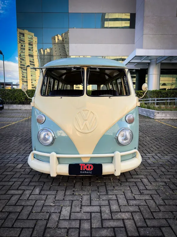 Kombi - Foto #19 do anúncio à venda de Carro clássico
