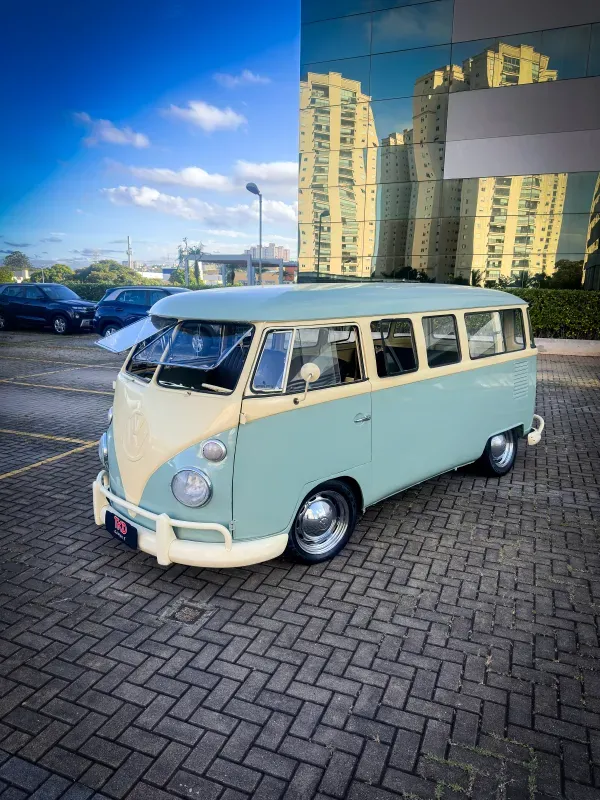 Kombi - Foto #21 do anúncio à venda de Carro clássico