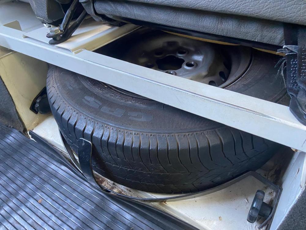 Kombi - Foto #19 do anúncio à venda de Carro clássico