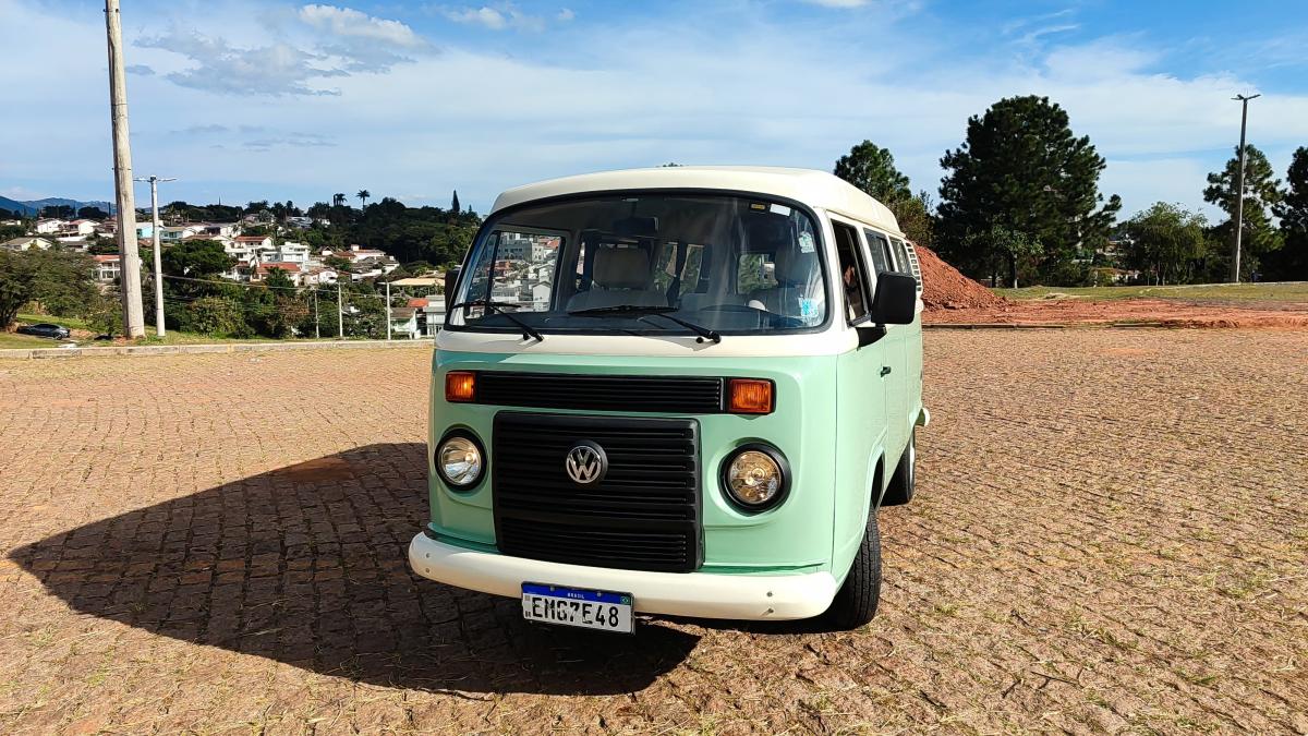 Kombi - Foto #11 do anúncio à venda de Carro clássico