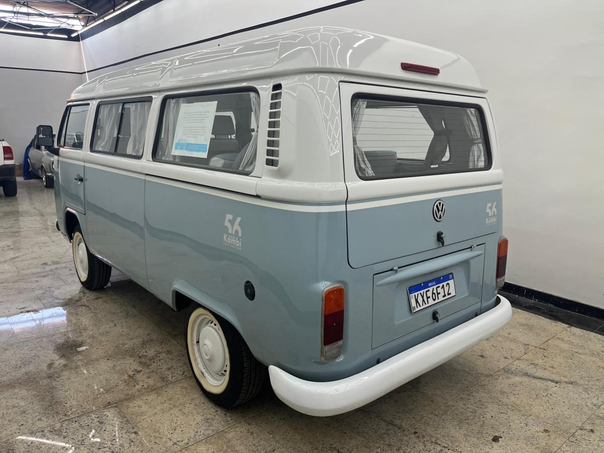 Kombi - Foto #8 do anúncio à venda de Carro clássico