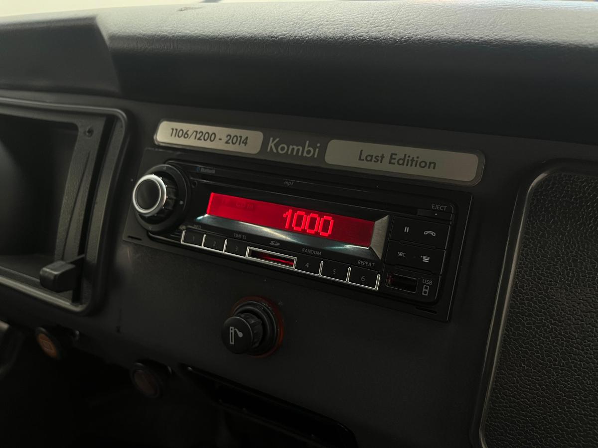 Kombi - Foto #13 do anúncio à venda de Carro clássico